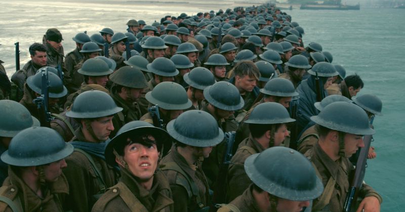 Jeder stirbt für sich allein: Wie brutal, blutig und sinnlos der Krieg ist, vermochte das Kino immer wieder erschütternd vor Augen zu führen. Zur Free-TV-Premiere von "Dunkirk" (ZDF, 11. Januar, 22.15 Uhr) zeigen wir Ihnen die wichtigsten Kriegsfilme aller Zeiten.