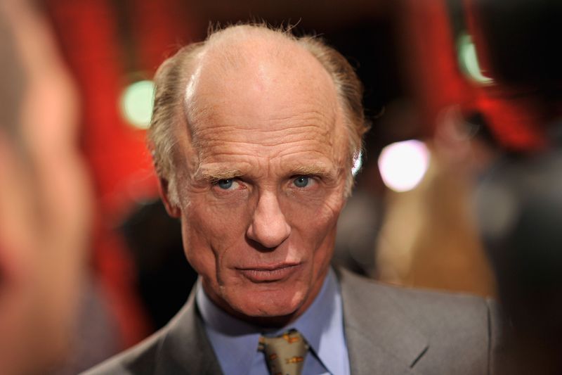 Hauptberuf: Nebendarsteller. Nebenberuf: Hauptdarsteller. Dieser Herr hier war in Kassenhits wie "Apollo 13" und "A Beautiful Mind" in meist kleinen Rollen zu sehen, hin und wieder aber auch Star des Films. Auch wenn Sie diesen Schauspieler sicher kennen, wissen Sie auch, wie er heißt? Unsere Galerie klärt auf und ist eine überfällige Hommage an Helden aus der zweiten Reihe ...